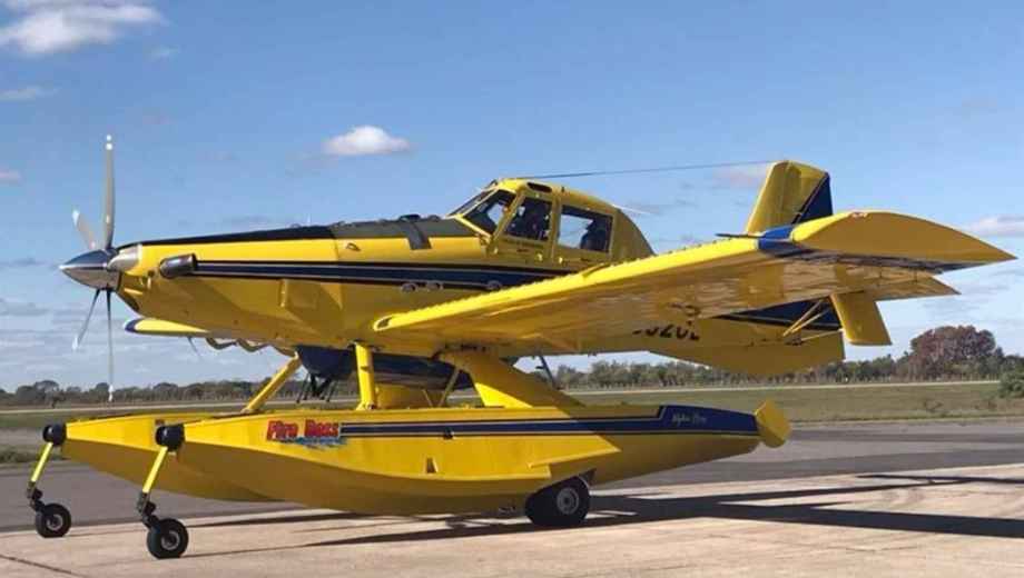 El avión hidrante tipo anfibio cuenta con una capacidad de descarga de 3.100 litros de agua, espuma o retardante. Foto: Gobierno de Córdoba.