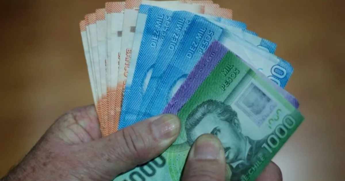 Suba del peso chileno y cotización del dólar en agosto de 2026