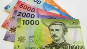 Hoy 5 de febrero: cómo cotiza el peso chileno y el dólar para tus compras en Chile
