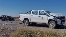 Imagen de Dos heridos en un accidente sobre la Ruta 51, cerca de Mari Menuco: fuerte impacto entre una camioneta y un auto