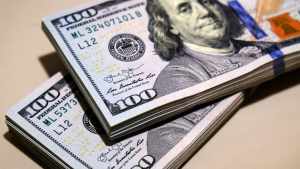 Dólar hoy en bancos: precios y tendencias del oficial y blue este 28 de enero de 2026