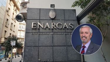 Quinta renuncia en menos de 24 horas en el Gobierno: Carlos Casares dejó su cargo en el Ente Nacional Regulador del Gas
