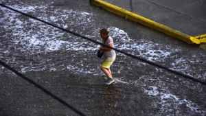Alerta por tormentas en Neuquén y Río Negro  este lunes: cuáles son las zonas afectadas y los peores horarios