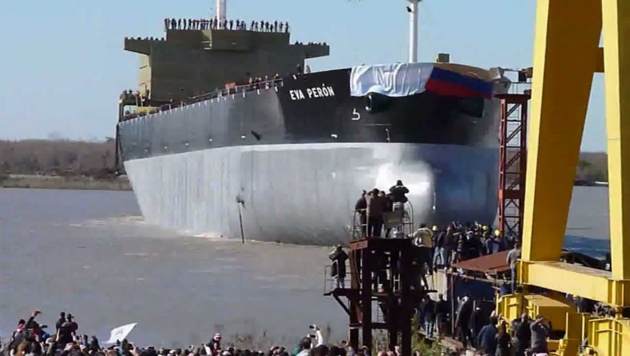 La historia de los buques encargados por Venezuela que están varados hace 14 años en Argentina
