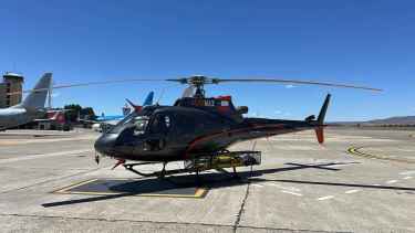 «Frente a los incendios forestales no existen fronteras»: Chile ayuda a Chubut con un avión y un helicóptero