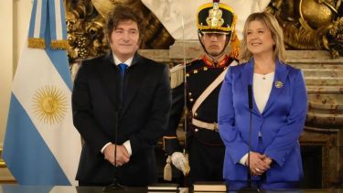 El Gobierno apuntó contra «grupos terroristas» por los incendios en Chubut y dijo que envió casi 300 brigadistas