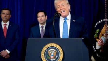 Transición en Venezuela: Trump aseguró que Delcy Rodríguez “está cooperando” con Estados Unidos