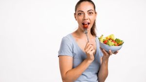 Después de las fiestas: consejos para una alimentación fresca y saludable en verano