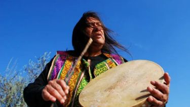 El legado de Rubén Patagonia: la historia de «Par Mil» en lengua mapuche junto a Ricardo Mollo