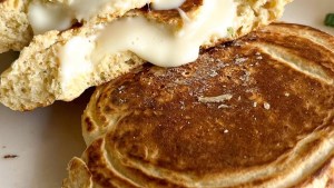 Animate a estos pancakes de queso: suaves, esponjosos y deliciosos