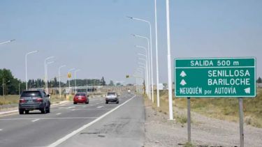 Precaución en la Ruta 22, cerca de Senillosa: reducen la calzada por tareas de mantenimiento