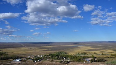 Neuquén repartió a los municipios menos coparticipación de la que había presupuestado en 2025