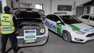 Investigan al titular de ARSA en Cipolletti y a la jefa de la policía vial por el desmantelamiento de un auto secuestrado