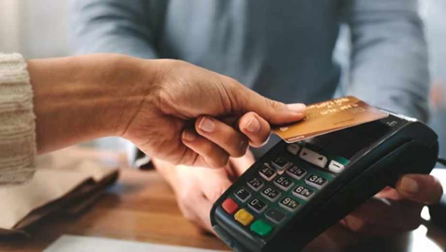 Compras seguras en Chile con tarjetas.-