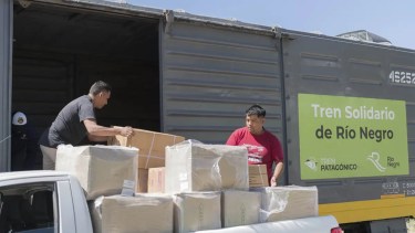 En Río Negro se concretó el primer envío de medicamentos del año con el Tren Patagónico