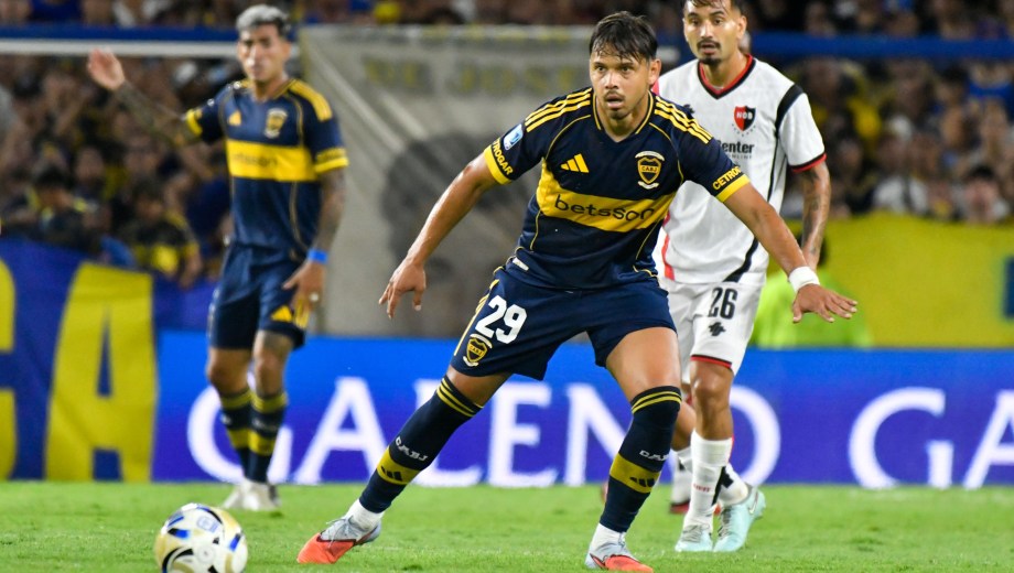 El paraguayo Ángel Romero es una de las opciones de Úbeda en el ataque del Xeneize.  
Foto: FOTOBAIRES
