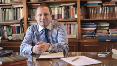 Pablo Tigani: “El gobierno está colgado del pincel de la administración Trump”