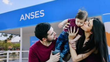 AUH y Tarjeta Alimentar: cuándo cobro en marzo de 2026, según el calendario ANSES 