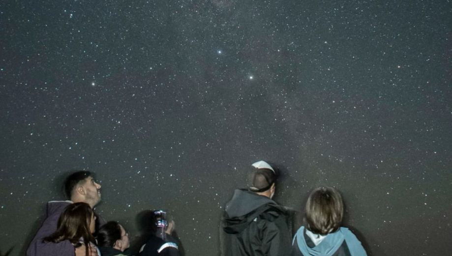Chubut, el destino para disfrutar del cielo patagónico. Foto: Patagonia Sky