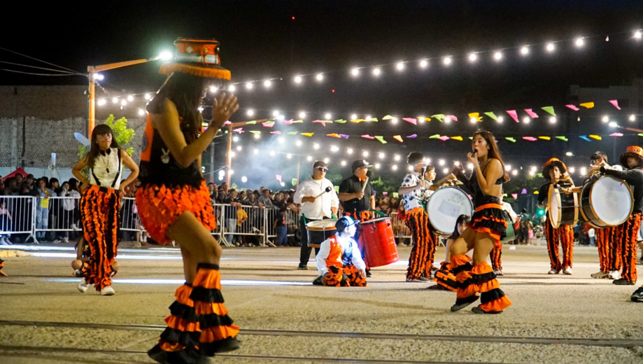 El carnaval se realizará frente al monumento a San Martín con desfile por la avenida céntrica. Imagen ilustrativa.