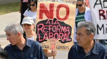 Imagen de Marchan en Neuquén contra la reforma laboral de Javier Milei: ¿cómo siguen las protestas de este viernes en Río Negro?