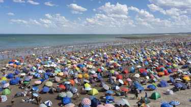 Las Grutas fue epicentro del Carnaval en la costa rionegrina con ocupación plena y miles de turistas