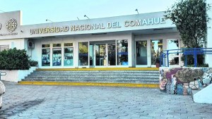 Crisis universitaria en Neuquén: Beatriz Gentile advierte riesgos para el inicio de clases