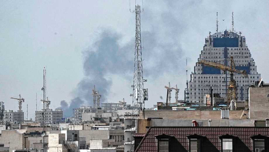 Estados Unidos e Israel atacaron Irán. Foto: AP 