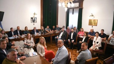 El peronismo busca abroquelarse en el Senado para frenar la reforma laboral y la CGT define medidas de fuerza