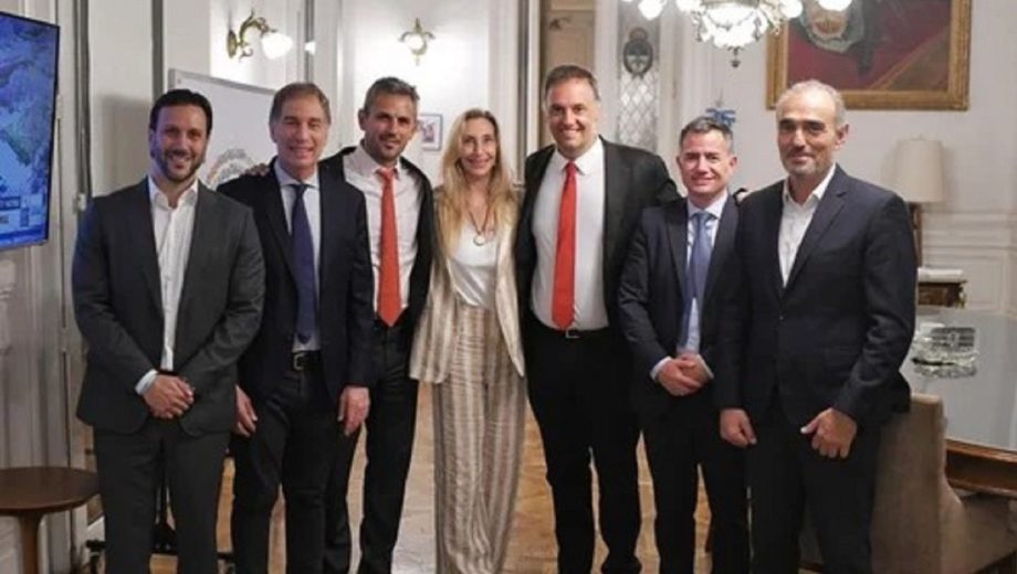 La mesa política con Karina Milei a la cabeza. Foto: NA 