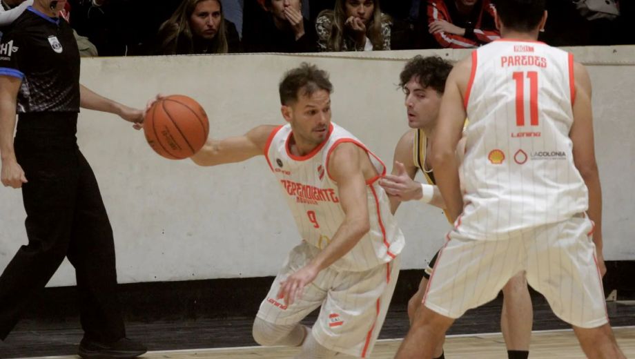 Oviedo, Roumec y Chique Paredes, tres que dirán presentes el viernes en el Viejo Ramírez. (Archivo Oscar Livera)