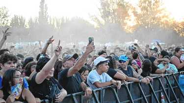 Entradas para la Fiesta de la Manzana 2026: conocé los horarios de boletería y retiro de pulseras para el sector preferencial