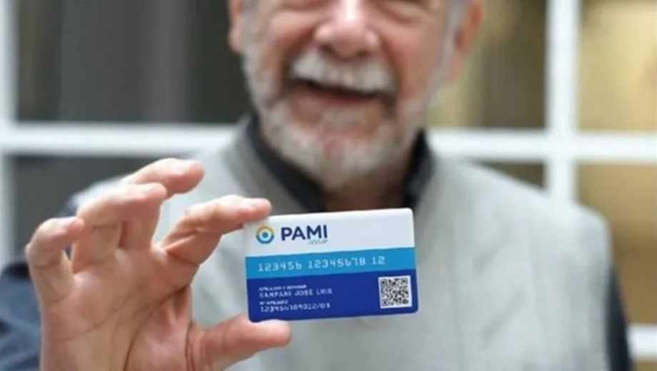PAMI: Credenciales para afiliados.-