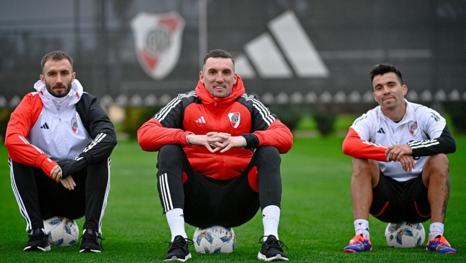 Pezzella continúa recuperandose de su lesión, mientras que Armani y Acuña volverían a ser titulares ante el Bicho.