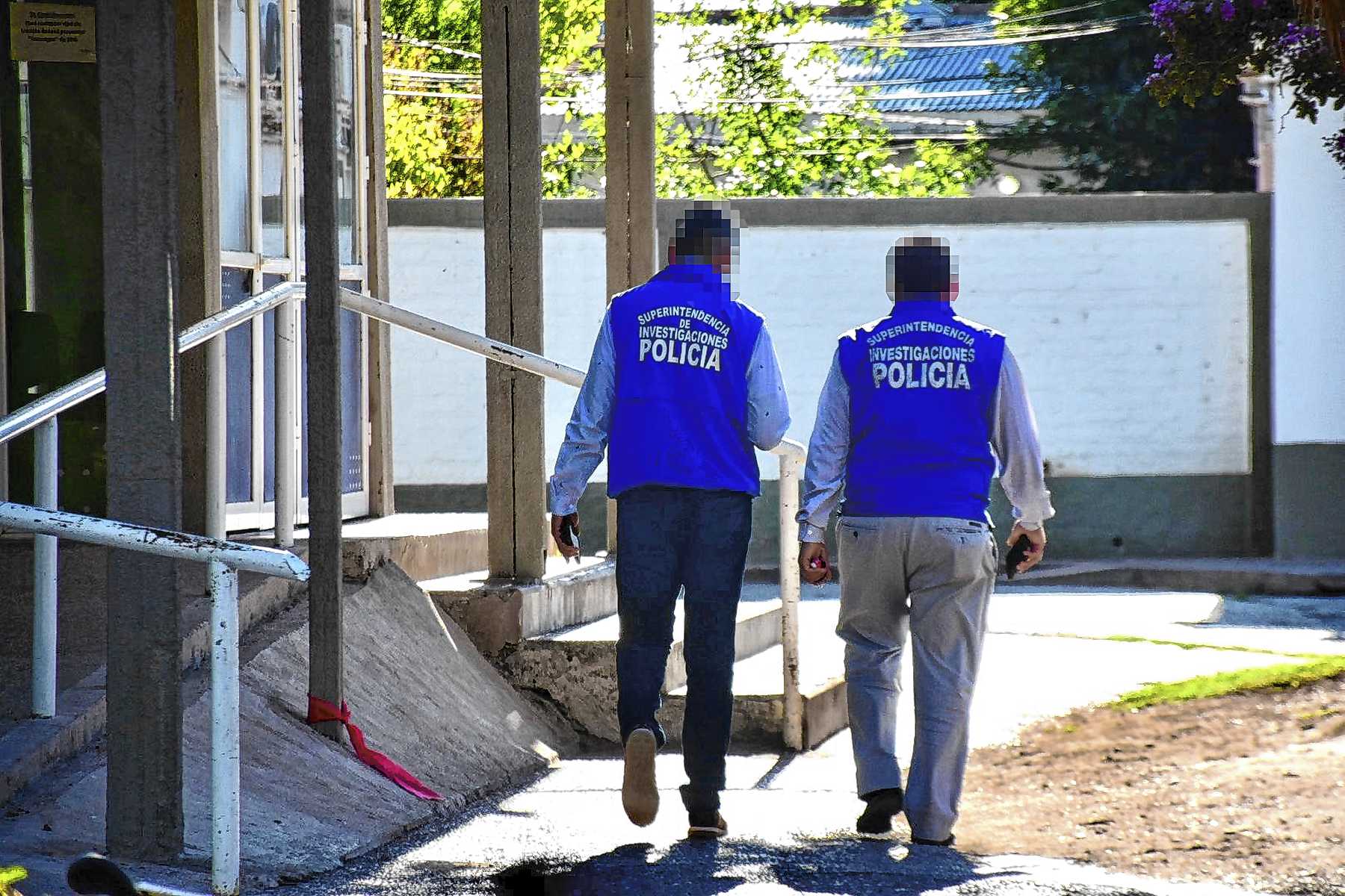 Allanaron la municipalidad de Plottier y Vignaroli rechazó apartarse de ...
