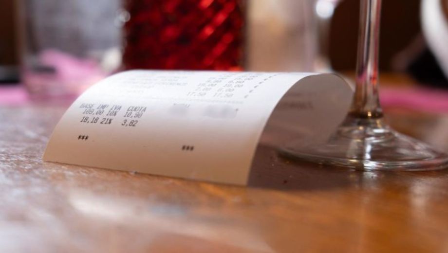 El procedimiento se realizó en un comercio gastronómico ubicado en pleno centro de Cipolletti. Foto Ilustrativa.