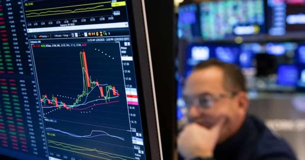 YPF Exonerada: Burford Capital Sufre Desplome Bursátil