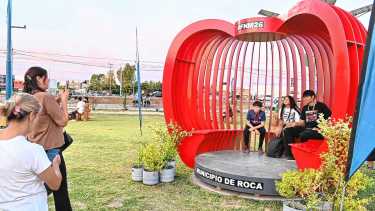 ¿Llega la lluvia al Alto Valle? El pronóstico anticipa un sábado inestable para el segundo día de la Fiesta de la Manzana 2026