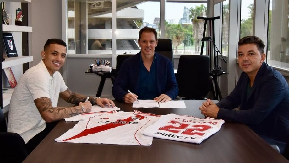 Castaño fue la segunda venta más cara de la historia de River y está obligado a mejorar su rendimiento.