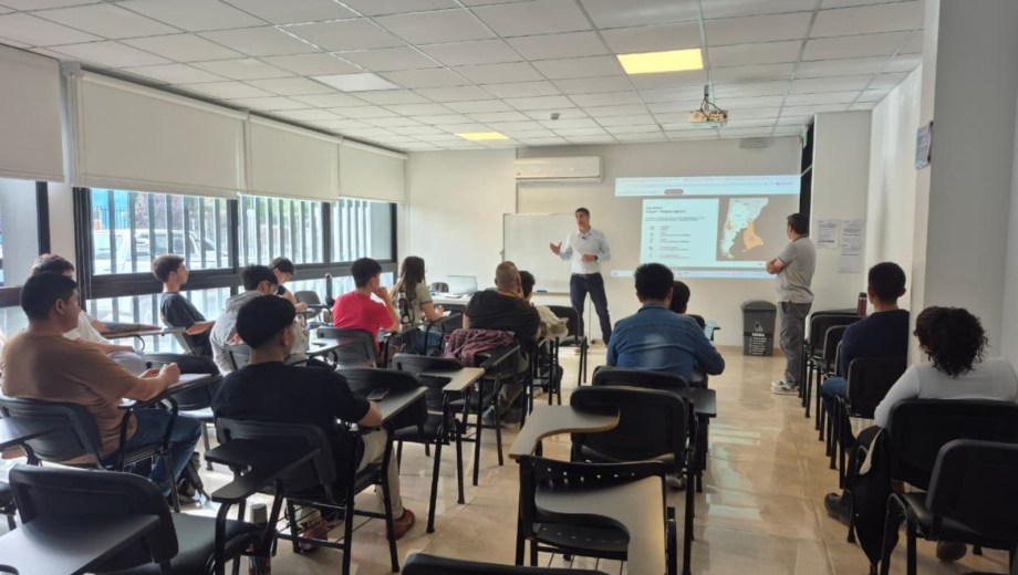 Desde el CENOVA se ofrecerán certificaciones técnicas con enfoque aplicado y visión de carrera. Foto: gentileza.