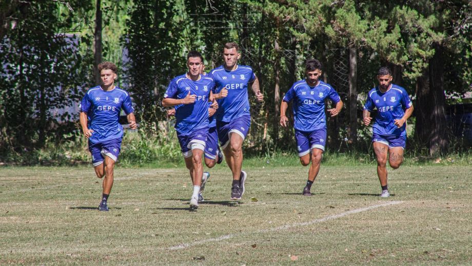 Deportivo Rincón empezó los entrenamientos en Cipolletti. (Foto: Prensa Deportivo Rincón)