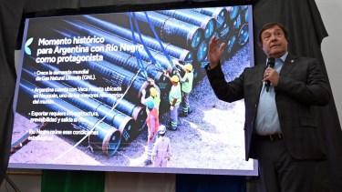 Alberto Weretilneck presentó el megaproyecto de GNL que unirá Vaca Muerta con el Golfo de Río Negro