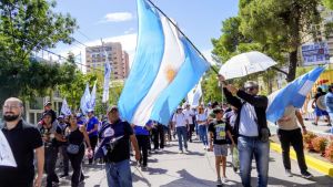 Terminó la marcha contra la reforma laboral de Javier Milei en Neuquén: a qué hora arranca en Río Negro