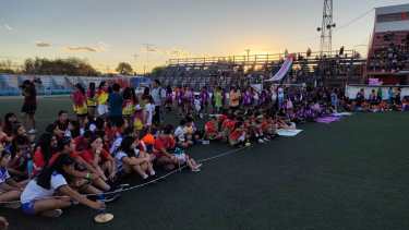 El Mundialito Femenino se juega con gran interés y una buena participación de equipos