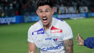 ¿River puede frenar el pase de Adam Bareiro a Boca? Qué porcentaje le pertenece