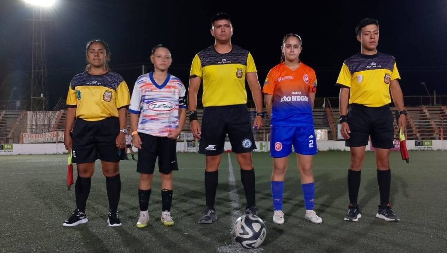 Deportivo Roca venció a Luna Park de Bariloche en su segundo encuentro. (Club Deportivo Roca)