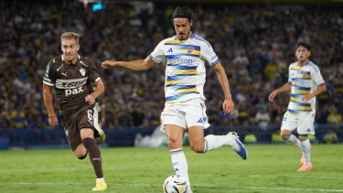 Ruggeri y una fuerte crítica a Cavani: «No parece un jugador de fútbol»