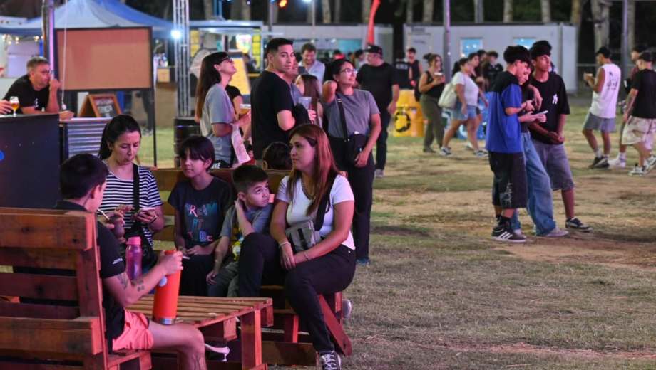 Quedan entradas disponibles para la FIesta de la Manzana 2026. Foto: Juan Thomes, 