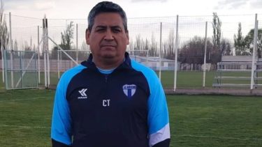 Alfredo Tizza dejó de ser entrenador de La Amistad