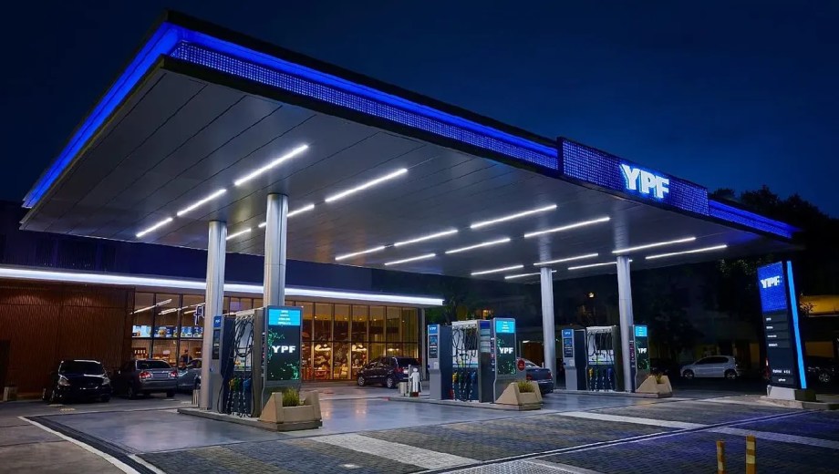 La nueva estrategia busca transformar las estaciones de servicio en centros de consumo y servicios, con propuestas diferenciadas según tránsito, ubicación y perfil de clientes.